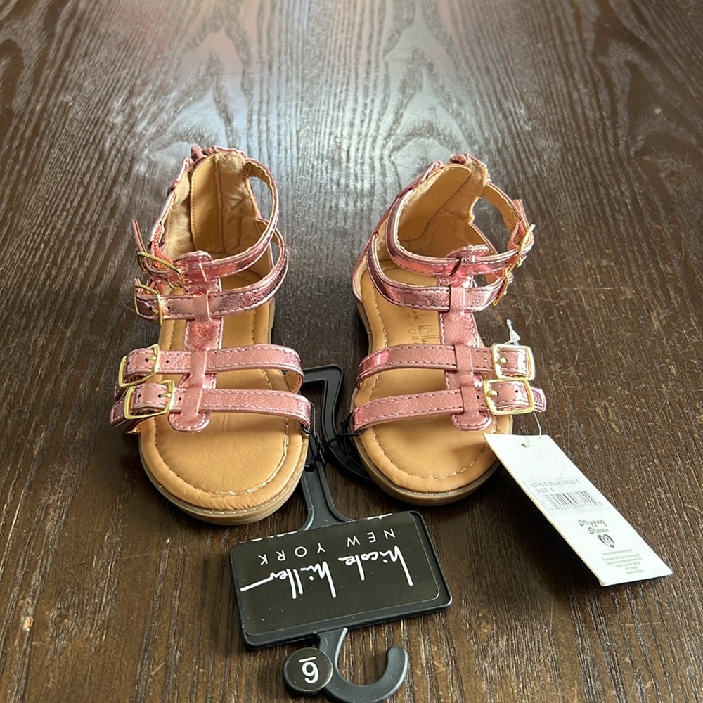 Girls Nicole Miller Sandals 🩴